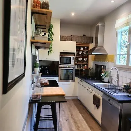 Jalna Semesterbostad